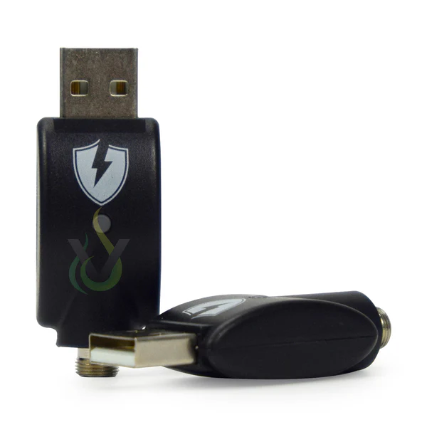 Photograph of product: USB Smart Charger with Auto Safety Shutoff | OOZE | MJ Wholesale | Accessories
