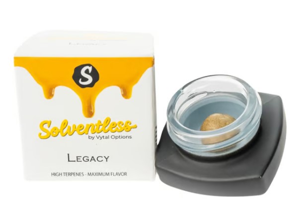 Photograph of product: Moon Blend Solventless Temple Balls | 1g