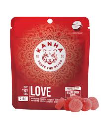 Photograph of product: 2:1:1 LOVE RASPBERRY ROSE THC:THCV:CBG 100MG 10 PACK NANO GUMMIES
