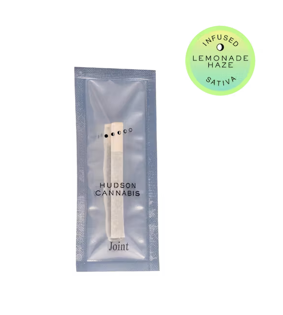 Photograph of product: Lemonade Haze - .5g au chocolat Infused Joint
