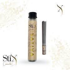 Photograph of product: Stix - Apple Banana Soap 1.25 g Luxury Glass Tip Pre-Roll (Oui'd)