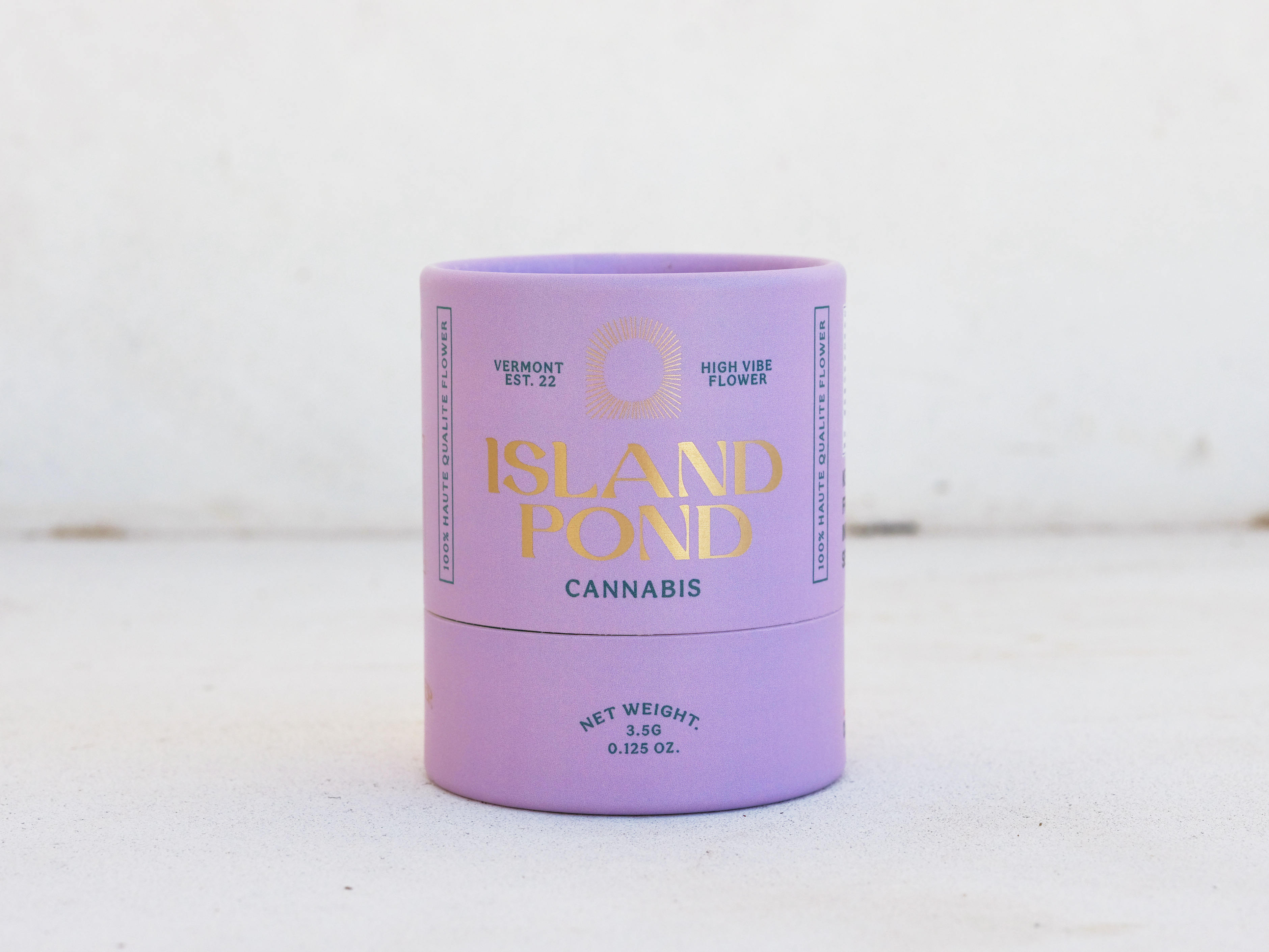 Photograph of product: Island Pond Oui'd Moon Flower | Grape Biscotti