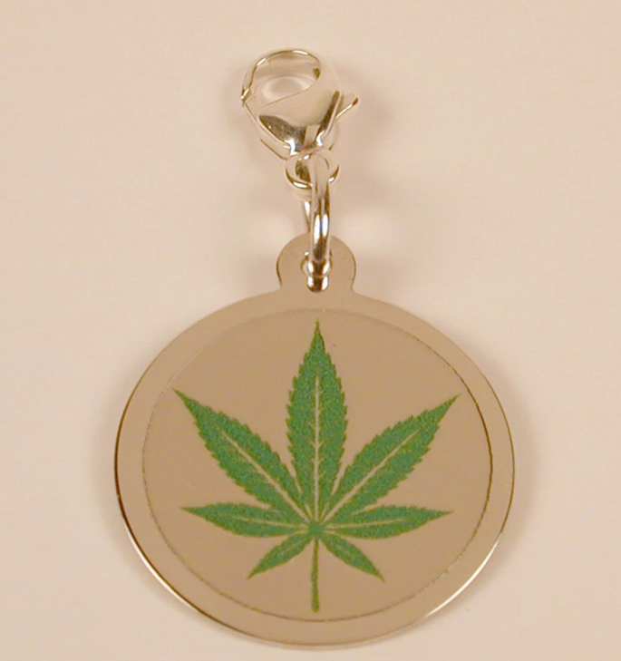 Photograph of product: Oui'd Leaf Charm | Sterling Silver Painted Oui'd