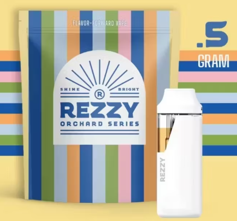 Photograph of product: Rezzy Peach Rings Disposable