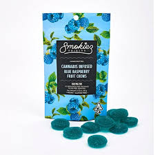 Photograph of product: Smokiez | Sour Blue Raspberry | Fruit Chews | 200mg