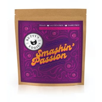 Photograph of product: Betty's Eddies - Smashin Passion - 10mg Chews
