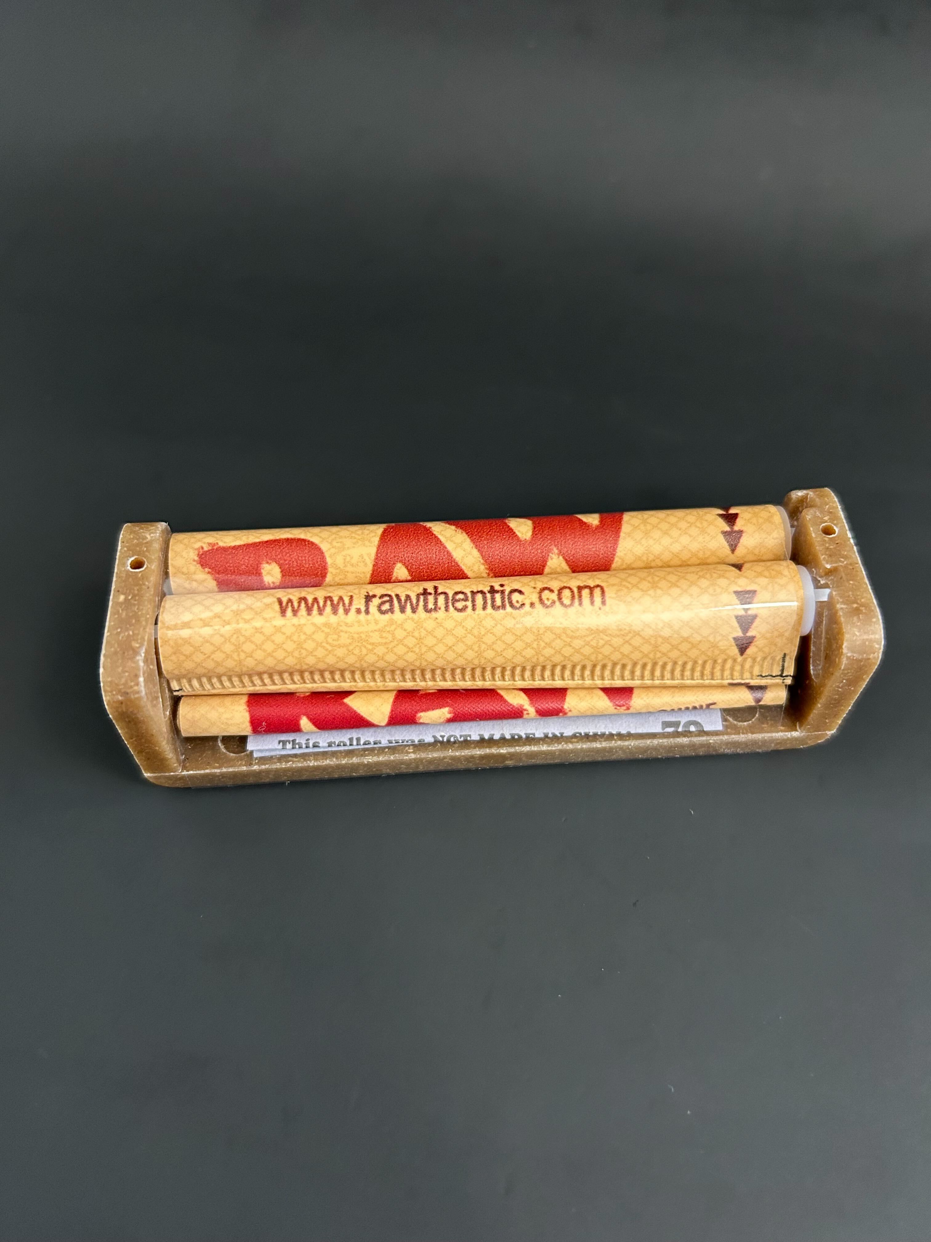 Photograph of product: $5 RAW Plastic Roller