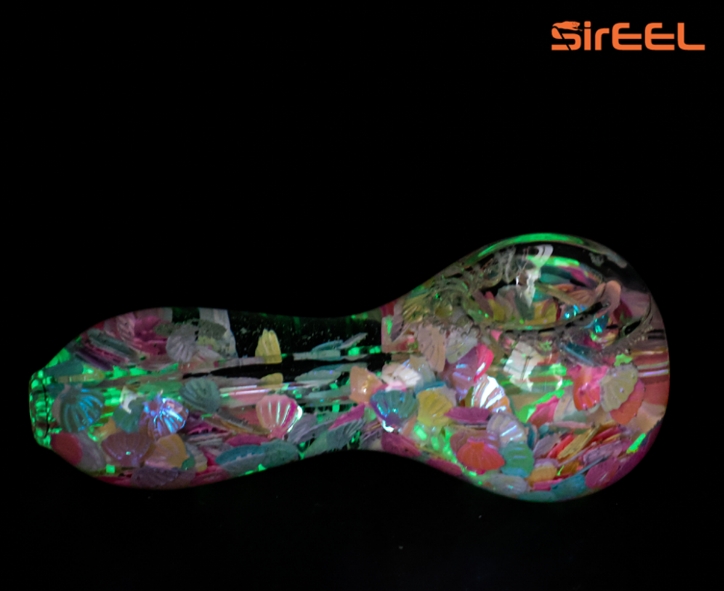 Photograph of product: SirEEL | Glow-Tide Seashell Freezable Spoon | 4"