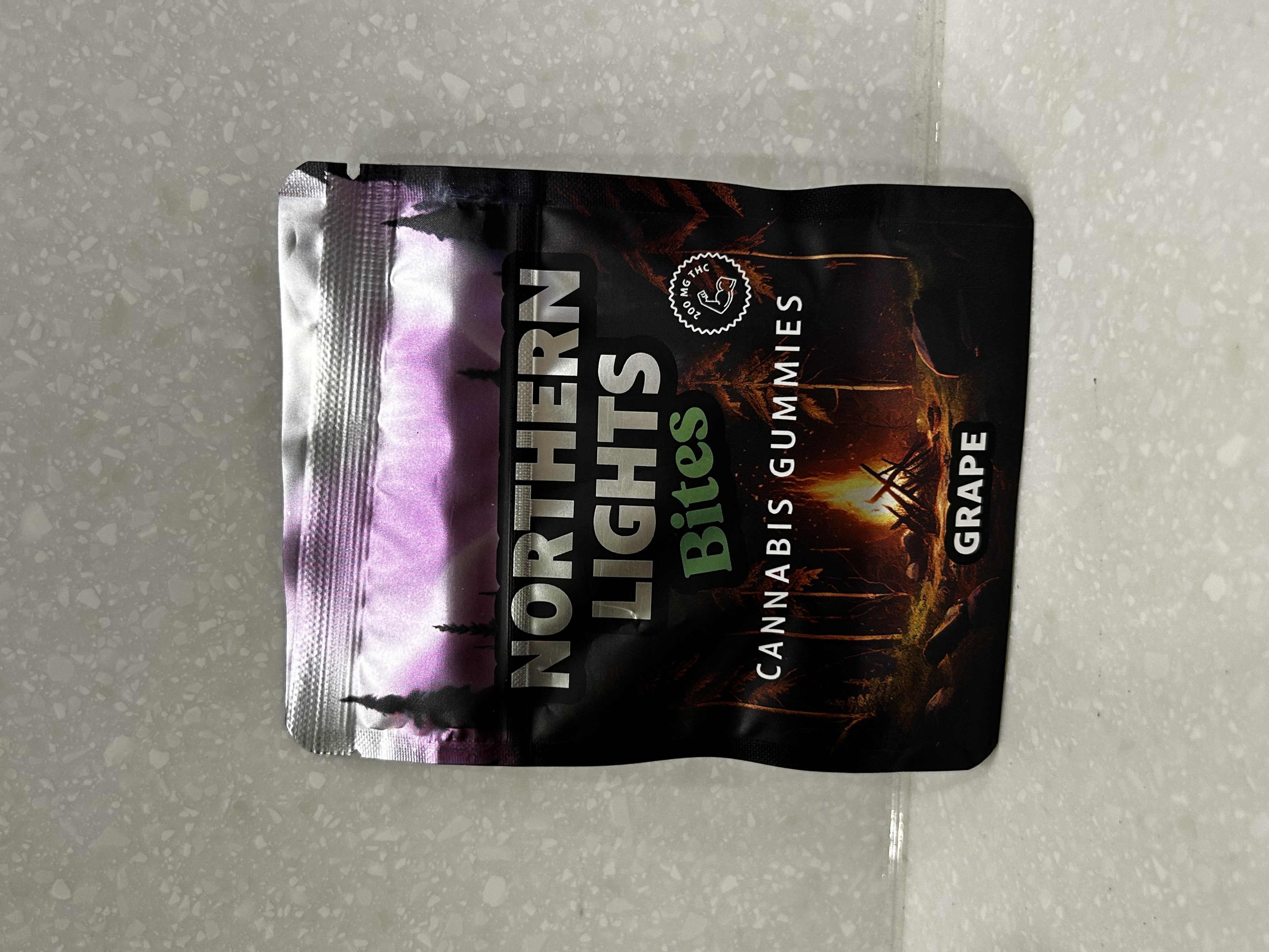 Photograph of product: Northern Lights FX | Gummies | Grape | 200mg