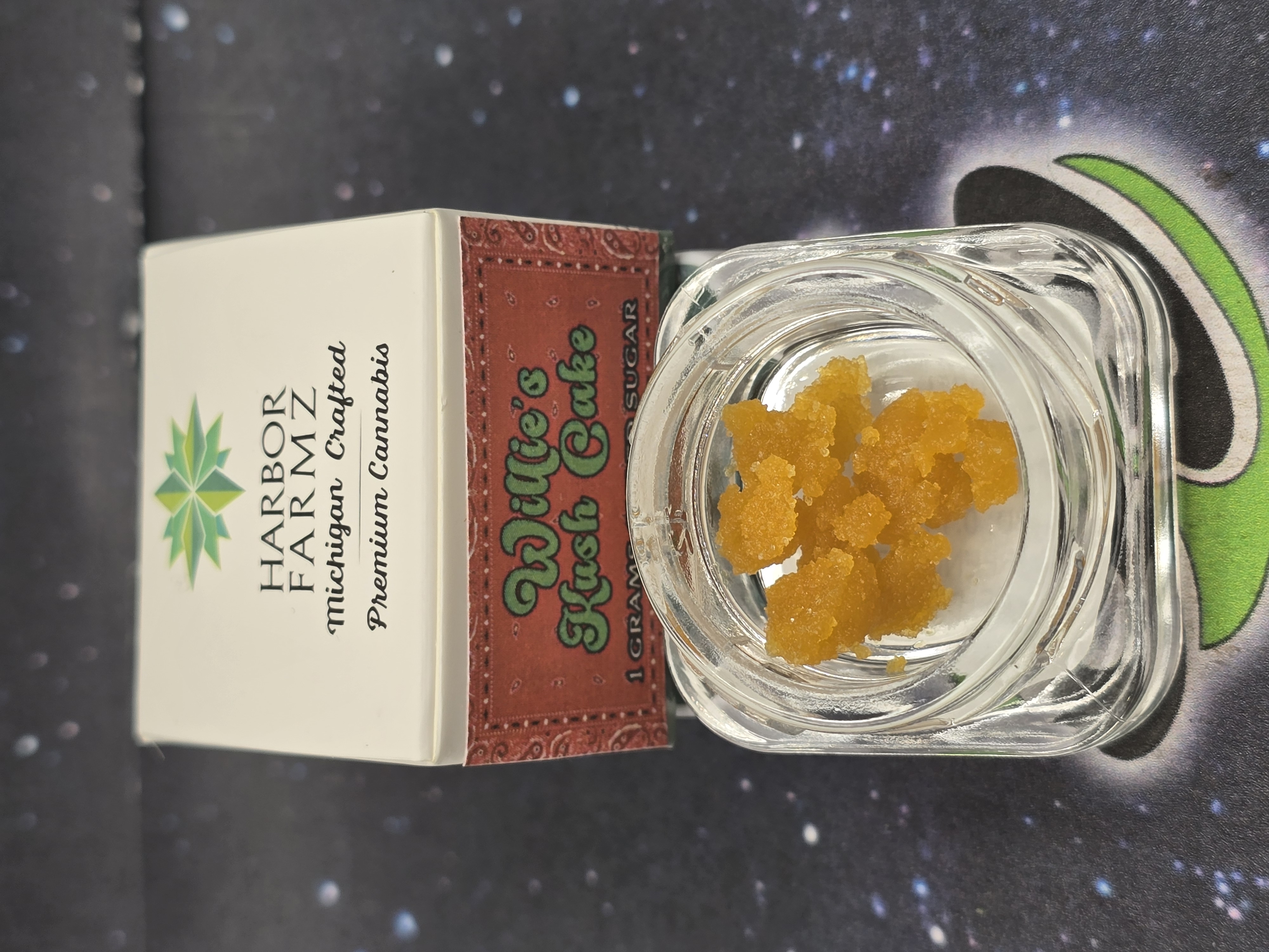 Photograph of product: Harbor Farmz | Willie's Kush Cake Cured Sugar