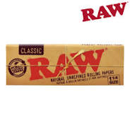 Photograph of product: Raw | Classic Papers 1 1/4