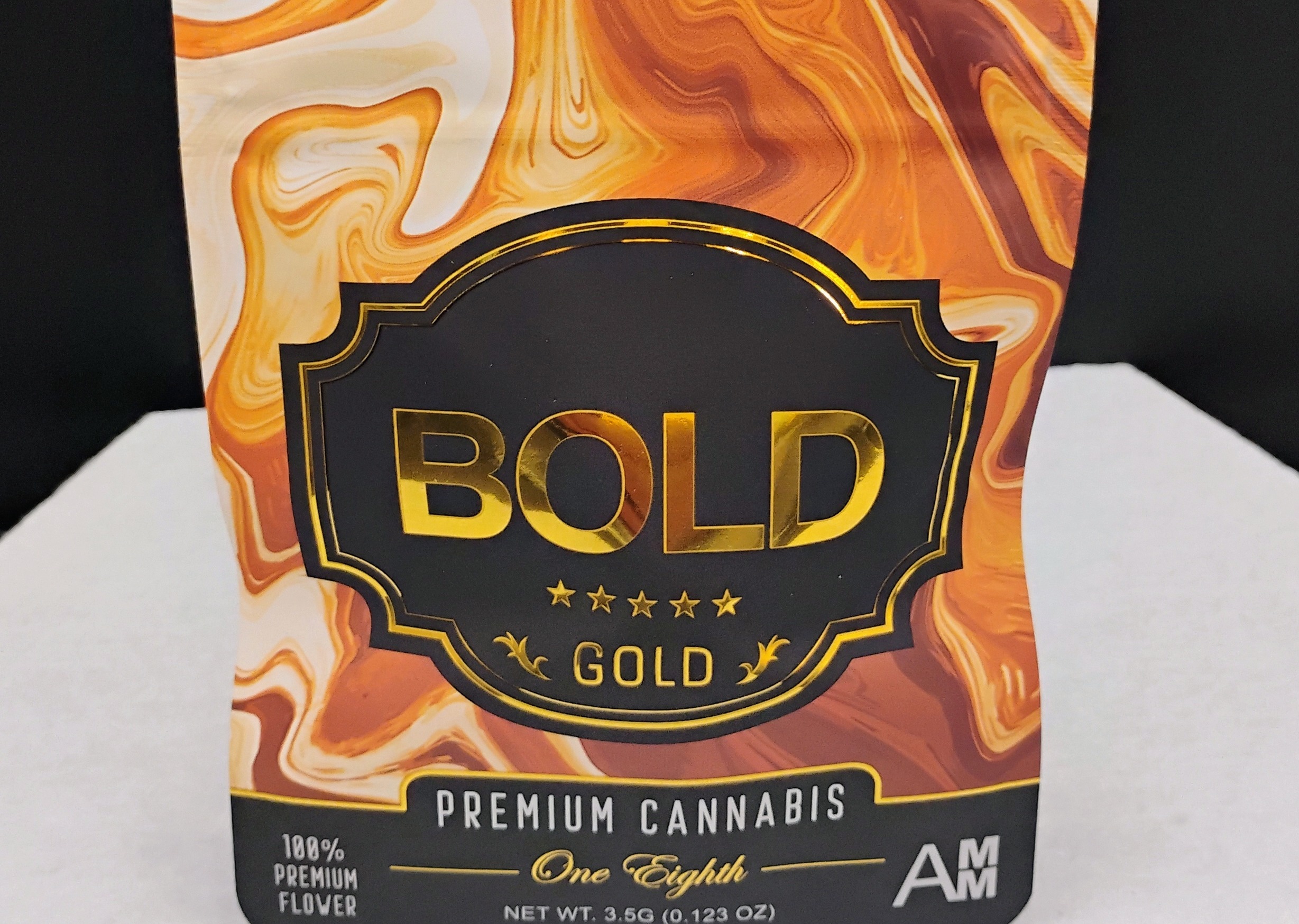 Photograph of product: Bold Cultivation Grand Daddy Purple 3.5g Oui'd Flower