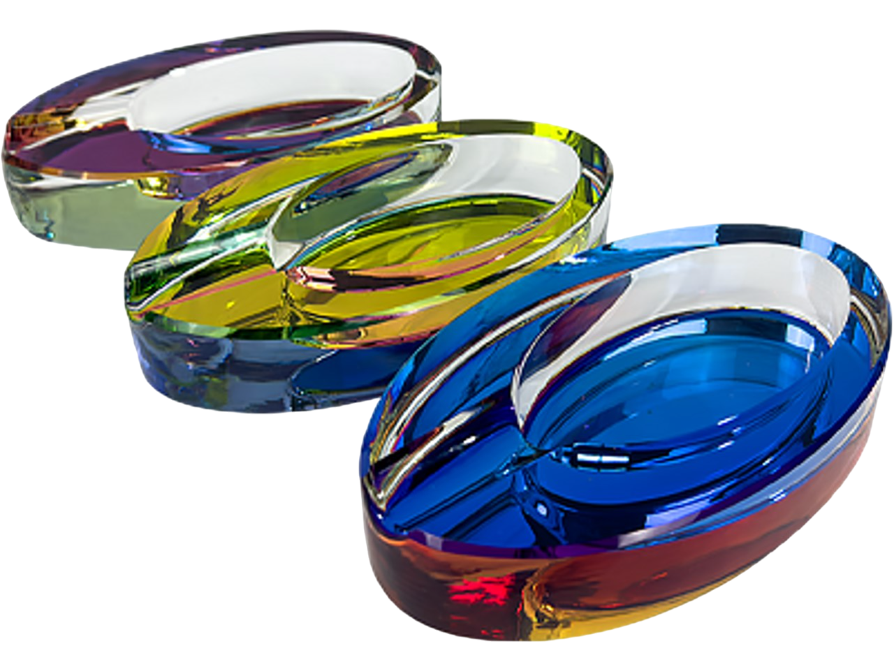 Photograph of product: 5" Oval Glass Ashtray