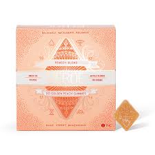 Photograph of product: 2:1 CBD:TH-oui Remedy Blend Golden Peach Gummies 20pk