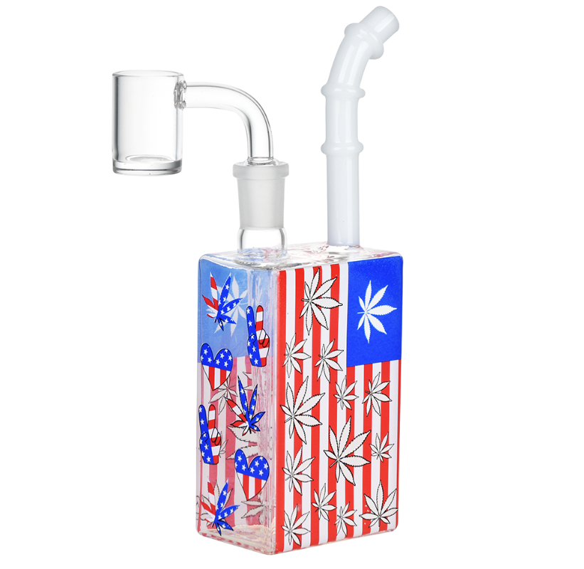 Photograph of product: Rig - Patriotic Leaf Juice Box  7.5 inch 14mm