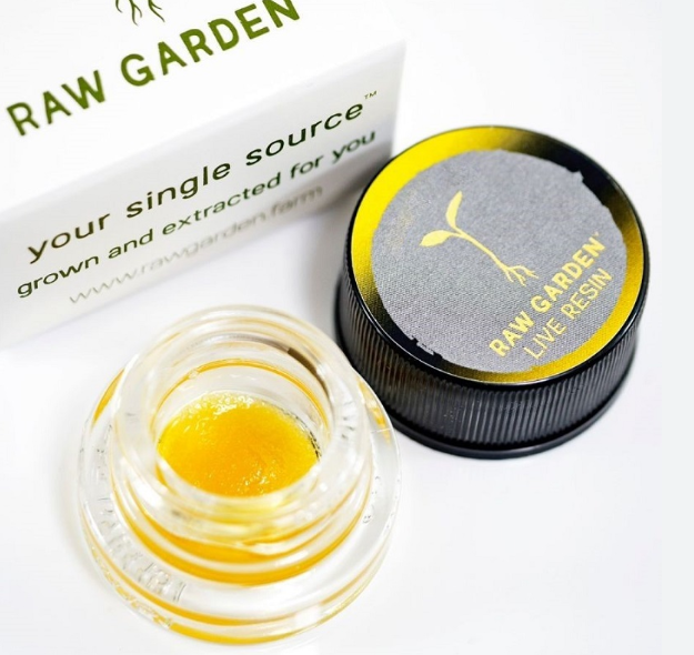 Photograph of product: STRAWBERRY MOJITO 1G LIVE RESIN SAUCE