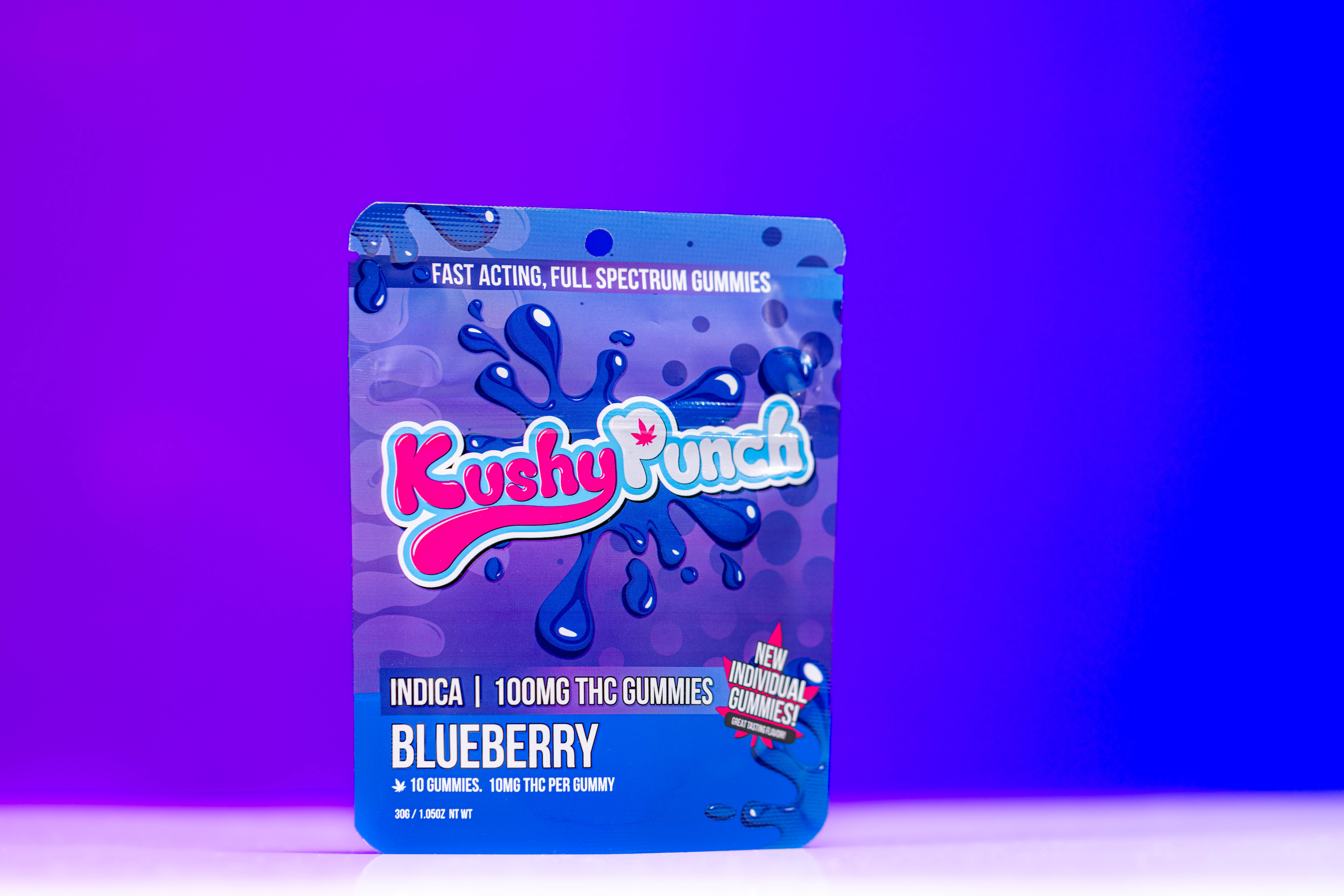 Photograph of product: Kushy Punch / Gummies / 100mg / Blueberry