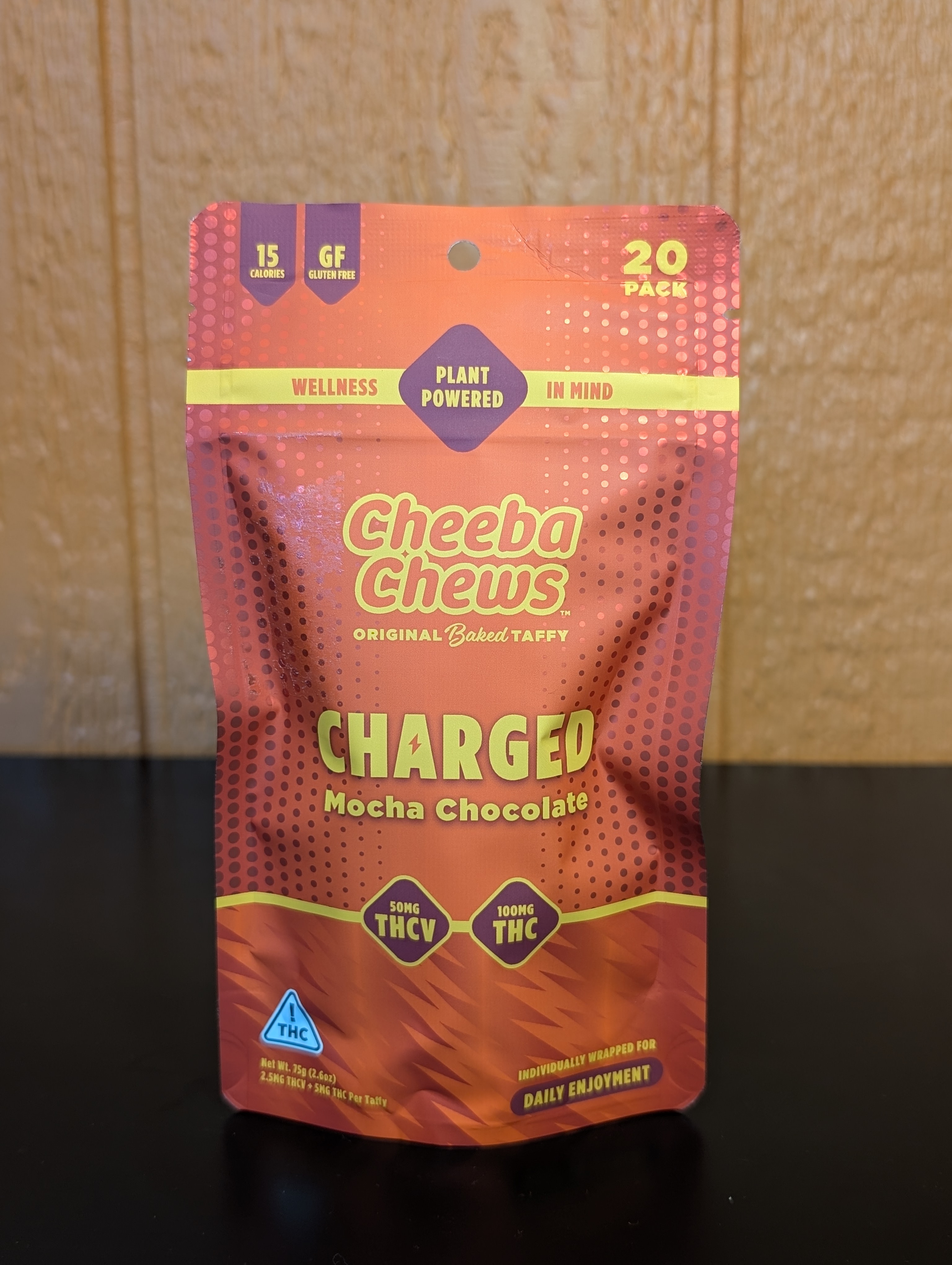 Photograph of product: Cheeba Chews | Mocha Chocolate | 100MG Taffy