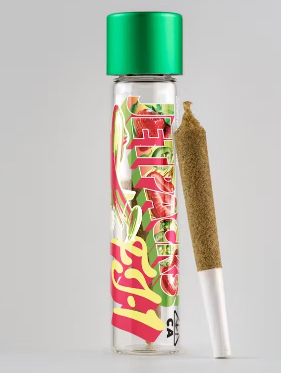 Photograph of product: Jetpacks | Strawberry Sour Diesel | Oui'd | FJ Mini Infused pre-rolls
