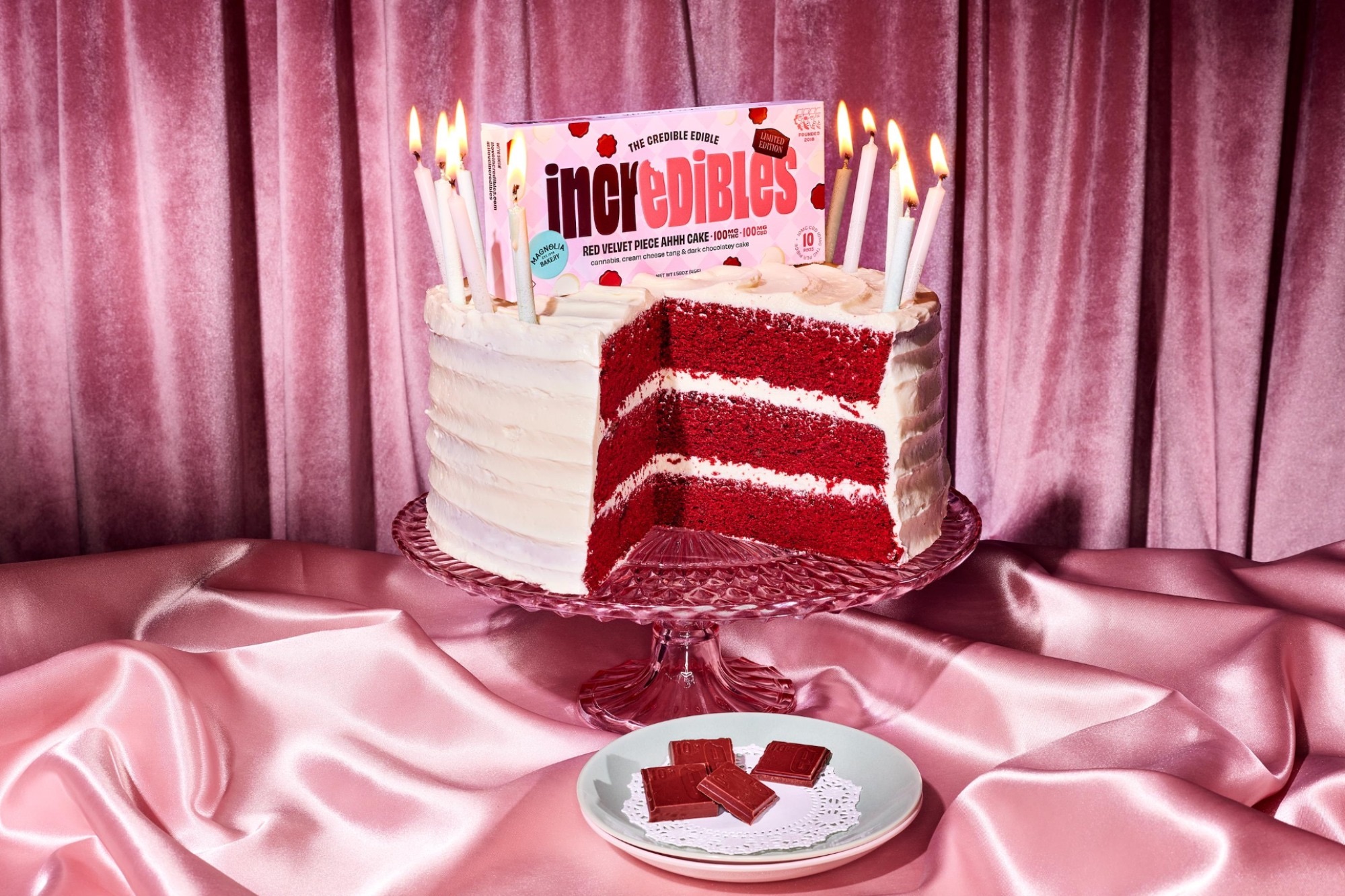 Photograph of product: Red Velvet Cake - (1:1 TH-oui:CBD) 100mg Chocolate Bar - Incredibles