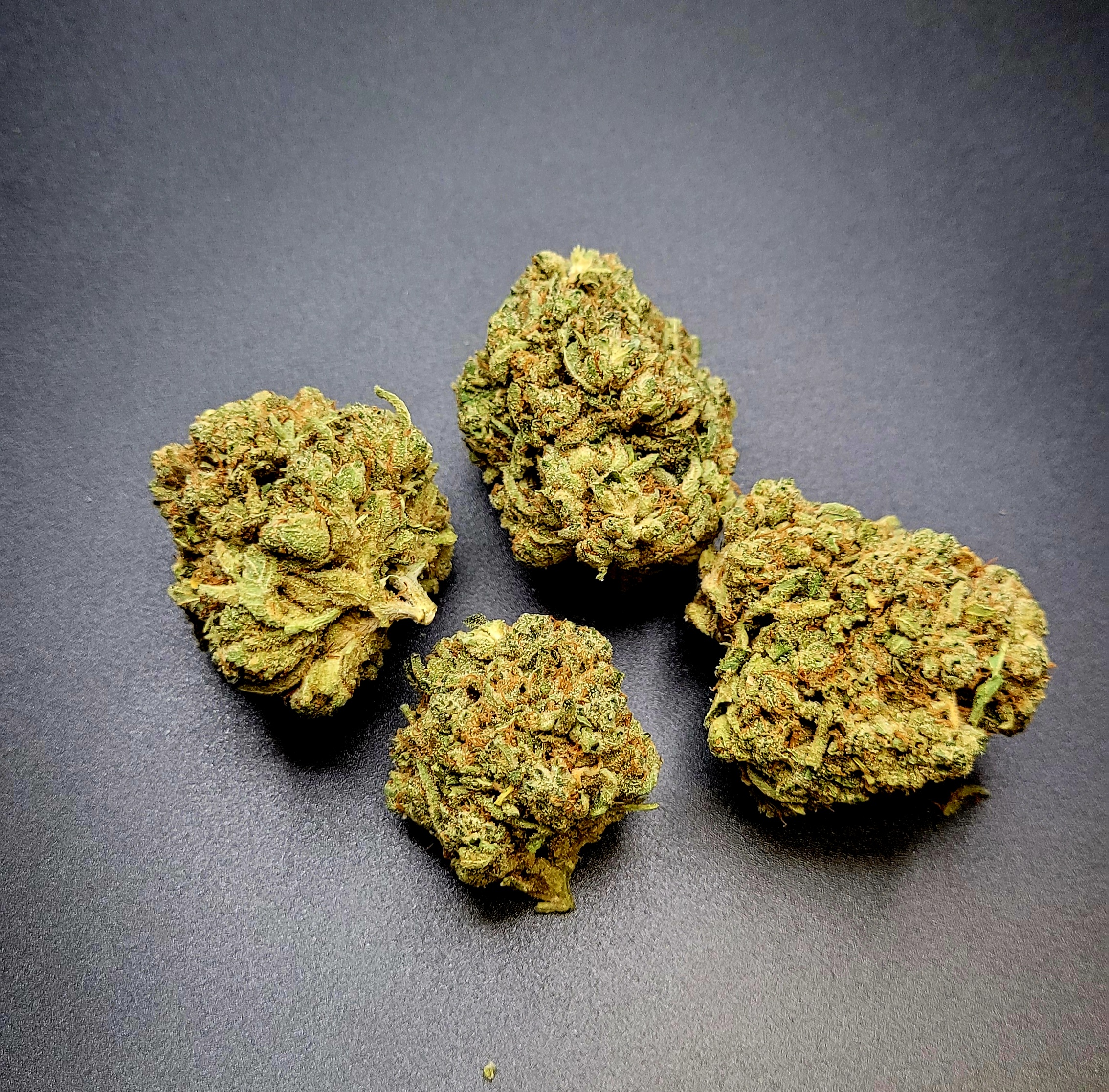 Photograph of product: Gold Shelf - Chem De La Chem (H) - 28g
