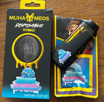 Photograph of product: Muha Meds | Berry Gelato Disposable (Oui'd)
