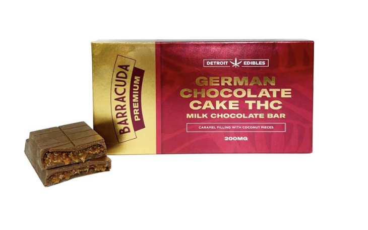 Photograph of product: Barracuda Bar | German Chocolate Cake | Milk Chocolate | 200mg
