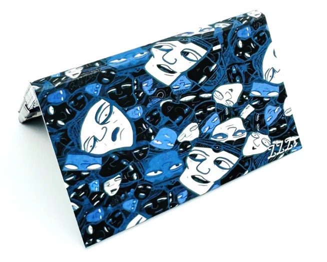 Photograph of product: "Alltopia" by Adam O'Day | ZZZ's 1 1/4 Sized Rolling Booklet w/ Tips