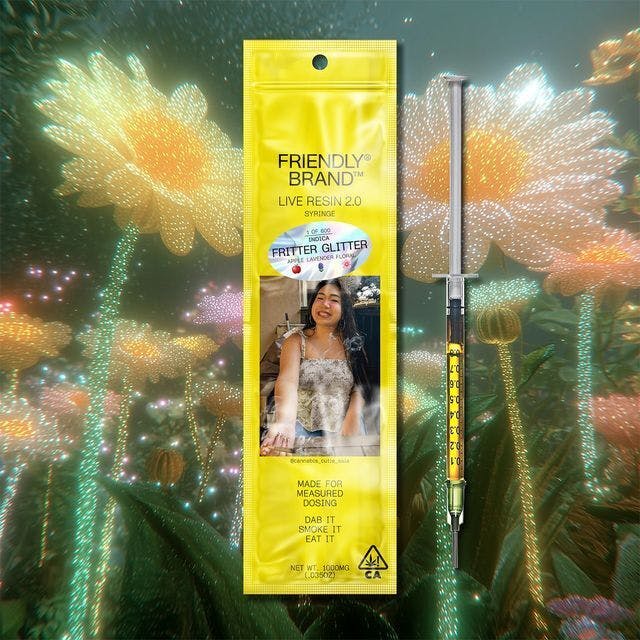 Photograph of product: Friendly Brand | Fritter Glitter - 1g Live Resin Applicator