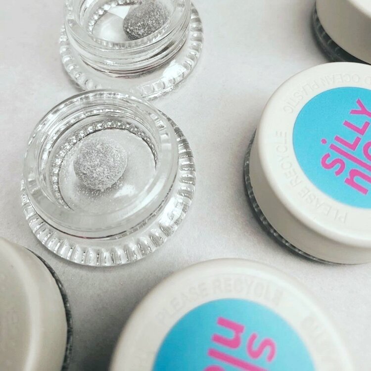 Photograph of product: Frosted au chocolat Ball | 1g Concentrate