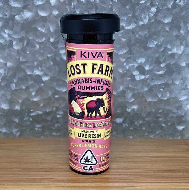 Photograph of product: Strawberry Lemonade Lost Farm Gummies 100mg - 