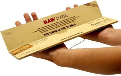 Photograph of product: Rolling Papers - Supernatural Size 12"