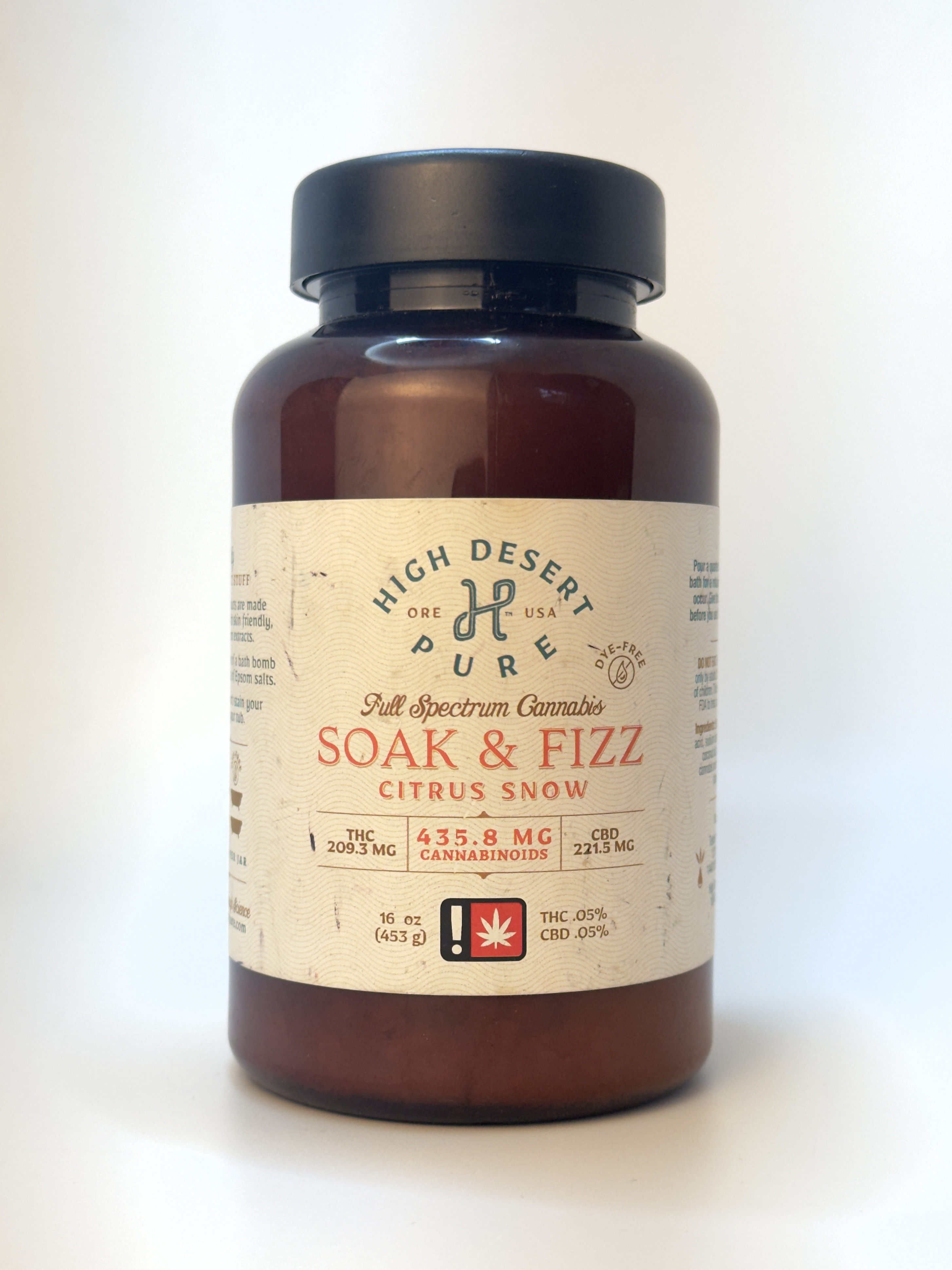 Photograph of product: Medicine Farm - Onsen Citrus Springs Soaking Salts