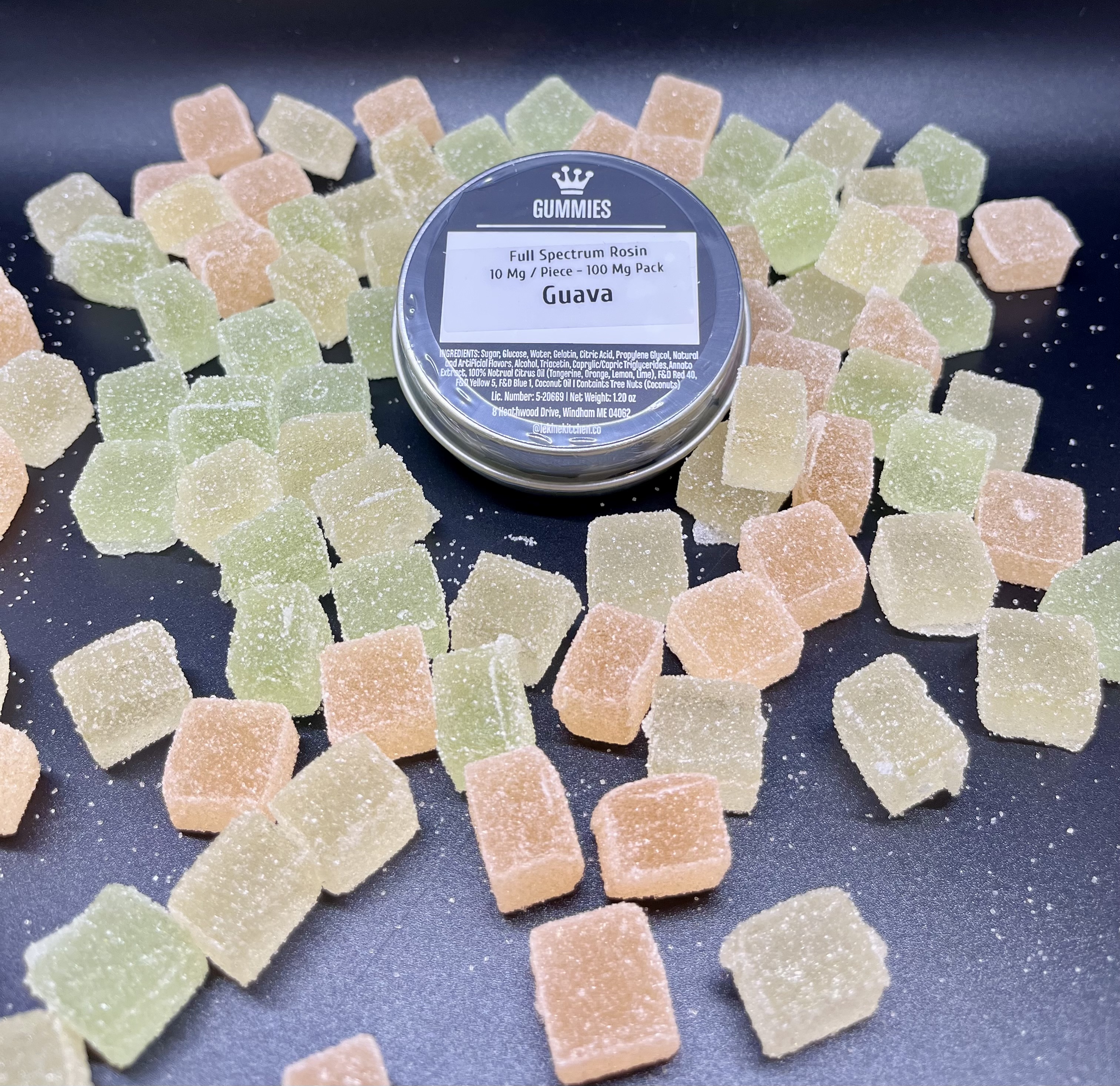Photograph of product: Undertow x Le Kine Kitchen: Guava 10mg/100mg au chocolat Rosin Gummies