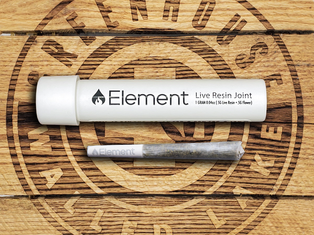 Photograph of product: Element | Apple Tartz x Granny's Apple | 1g Live Resin Pre Roll