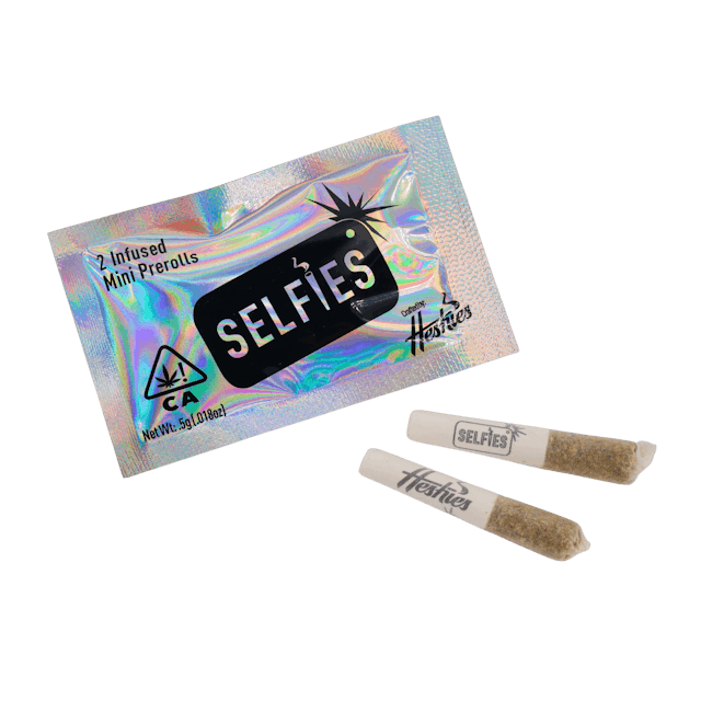 Photograph of product: Selfies – Superglue – Pre-Roll - 2-Pack - 0.5g - 