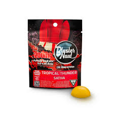 Photograph of product: Monster Xtracts - Blaster Naut Gummies - Strawberry Supernova Punch - 200MG
