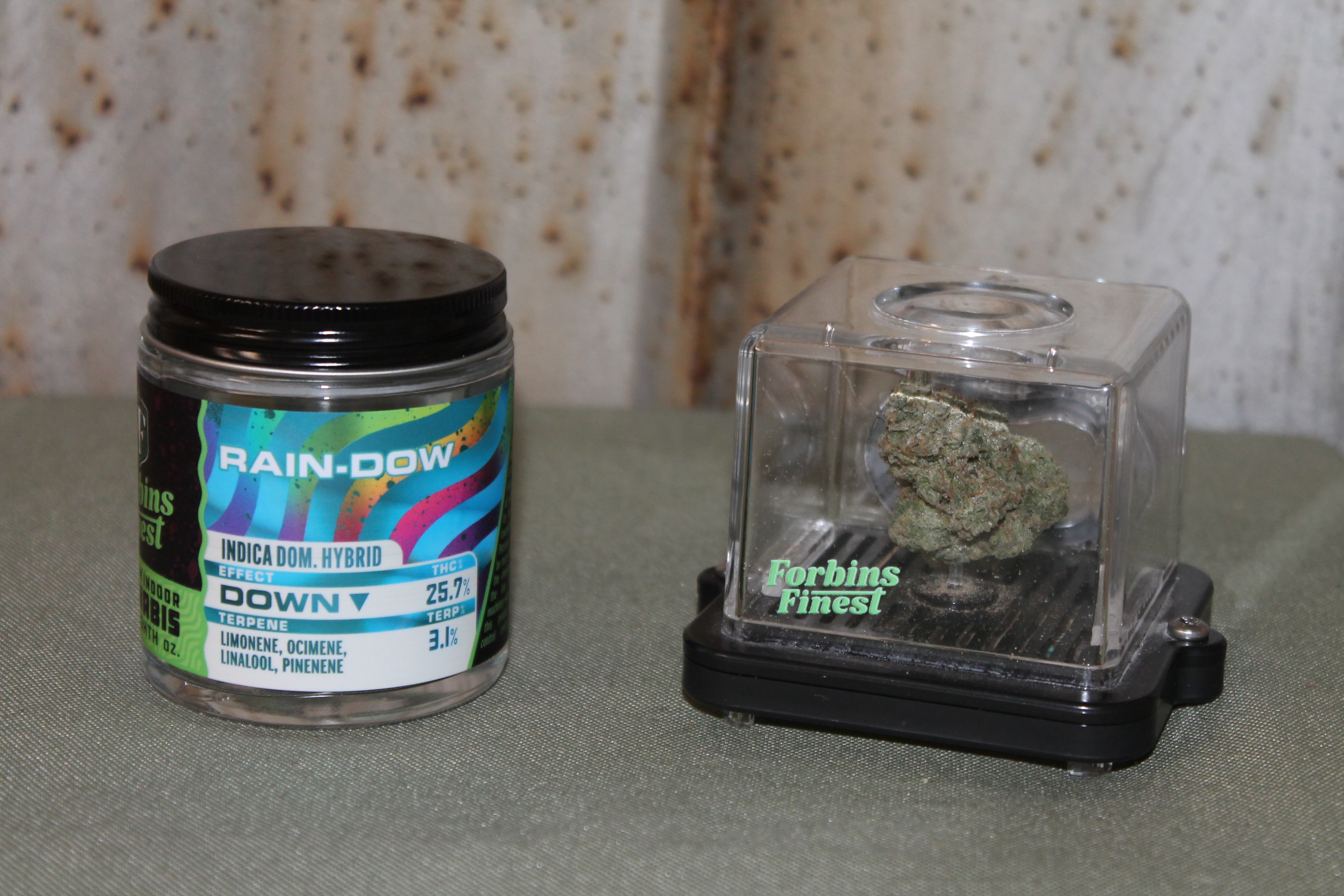 Photograph of Product: Forbins Finest I Rain-Dow - 3.5g