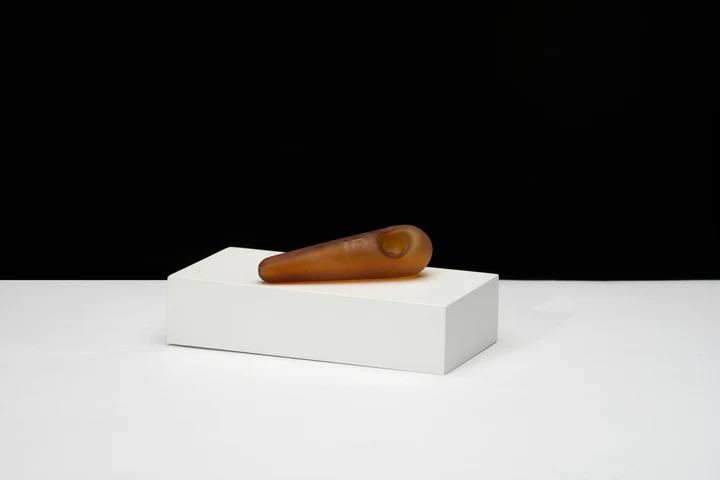 Photograph of product: Frosted Teardrop Spoon Pipe | Gold
