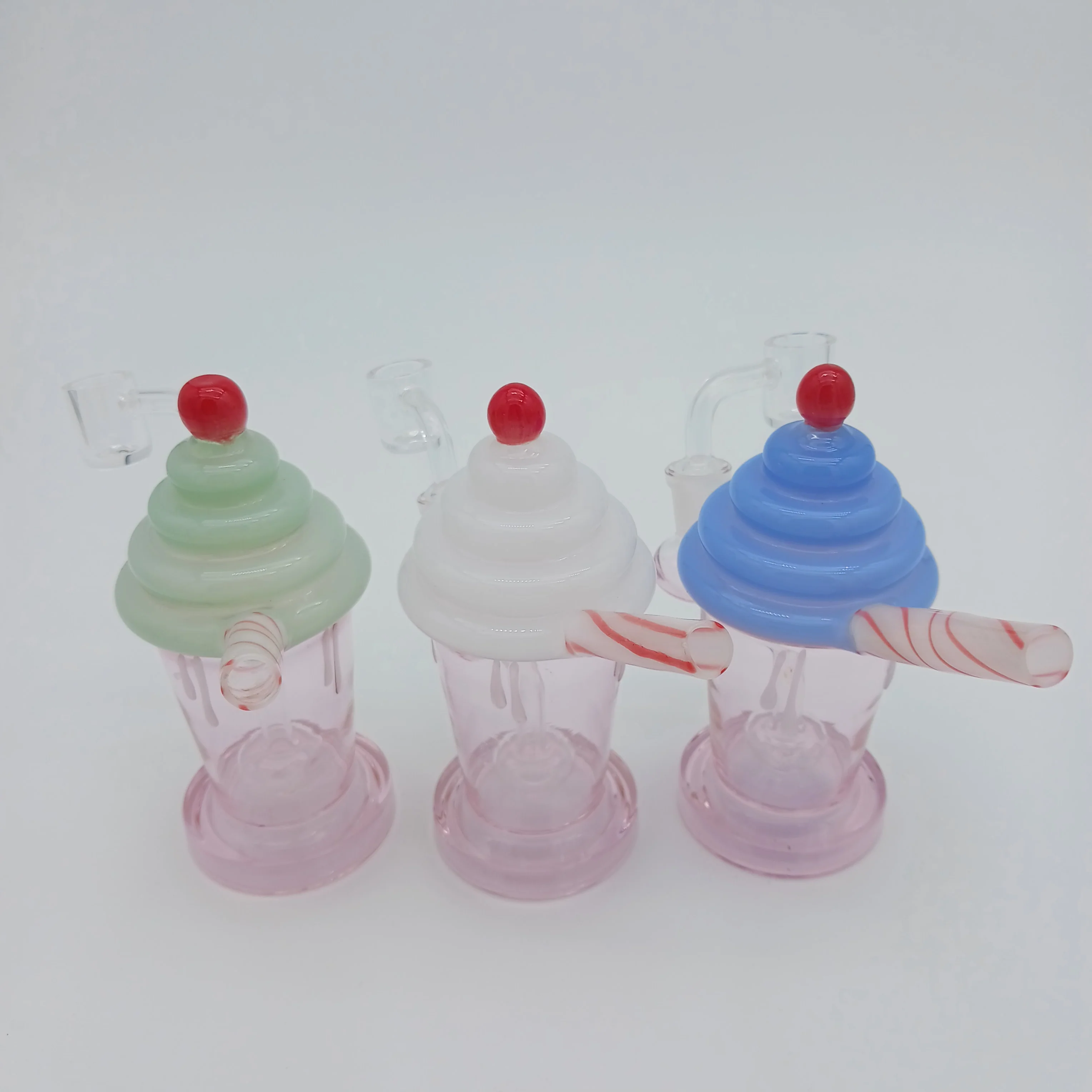 Photograph of product: 6" Ice Cream Design Dab Rig Water Pipe with 14mm Male Banger