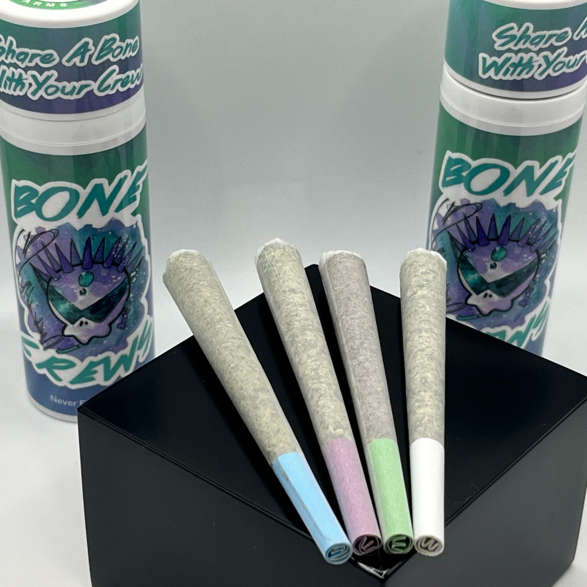 Photograph of product: BONE CREWS | PREROLL VARIETY MULTIPACK - 4 G - 4 PACK