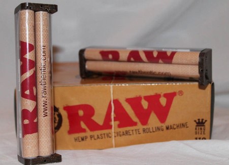 Photograph of product: RAW 79mm Rolling Machine