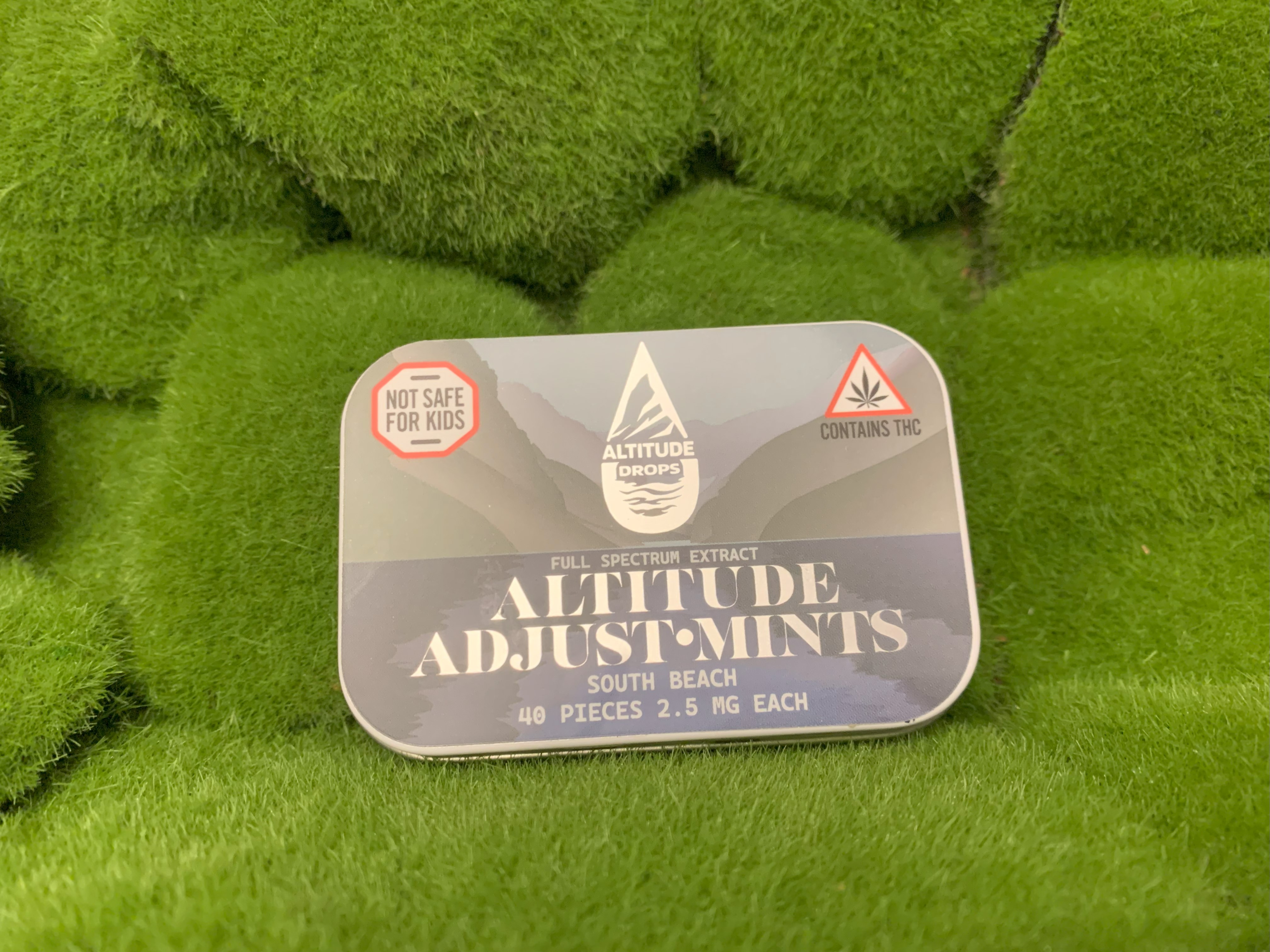 Photograph of product: 100mg Edible Pack | Altitude Adjust-Mints | Altitude Drops