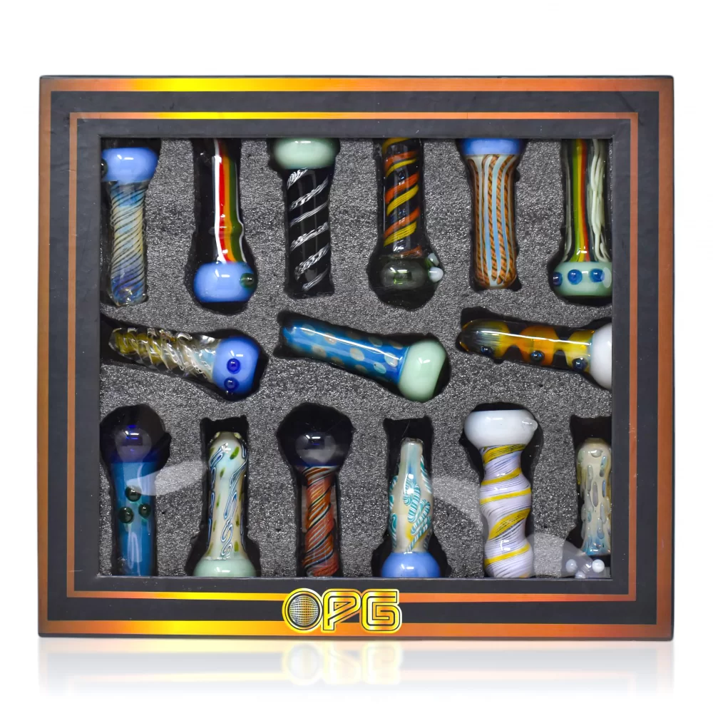 Photograph of product: 3.5" Eye Catching Glass Chillum Hand Pipe