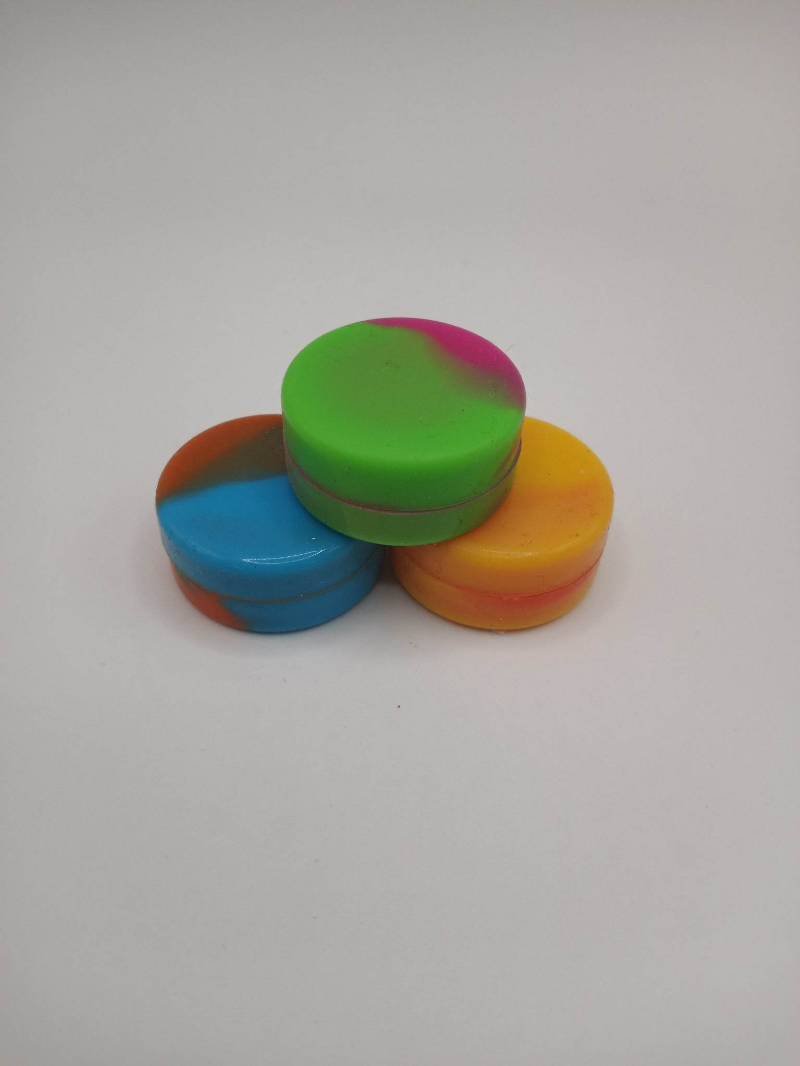 Photograph of product: Silicone Wax Containers 5ML