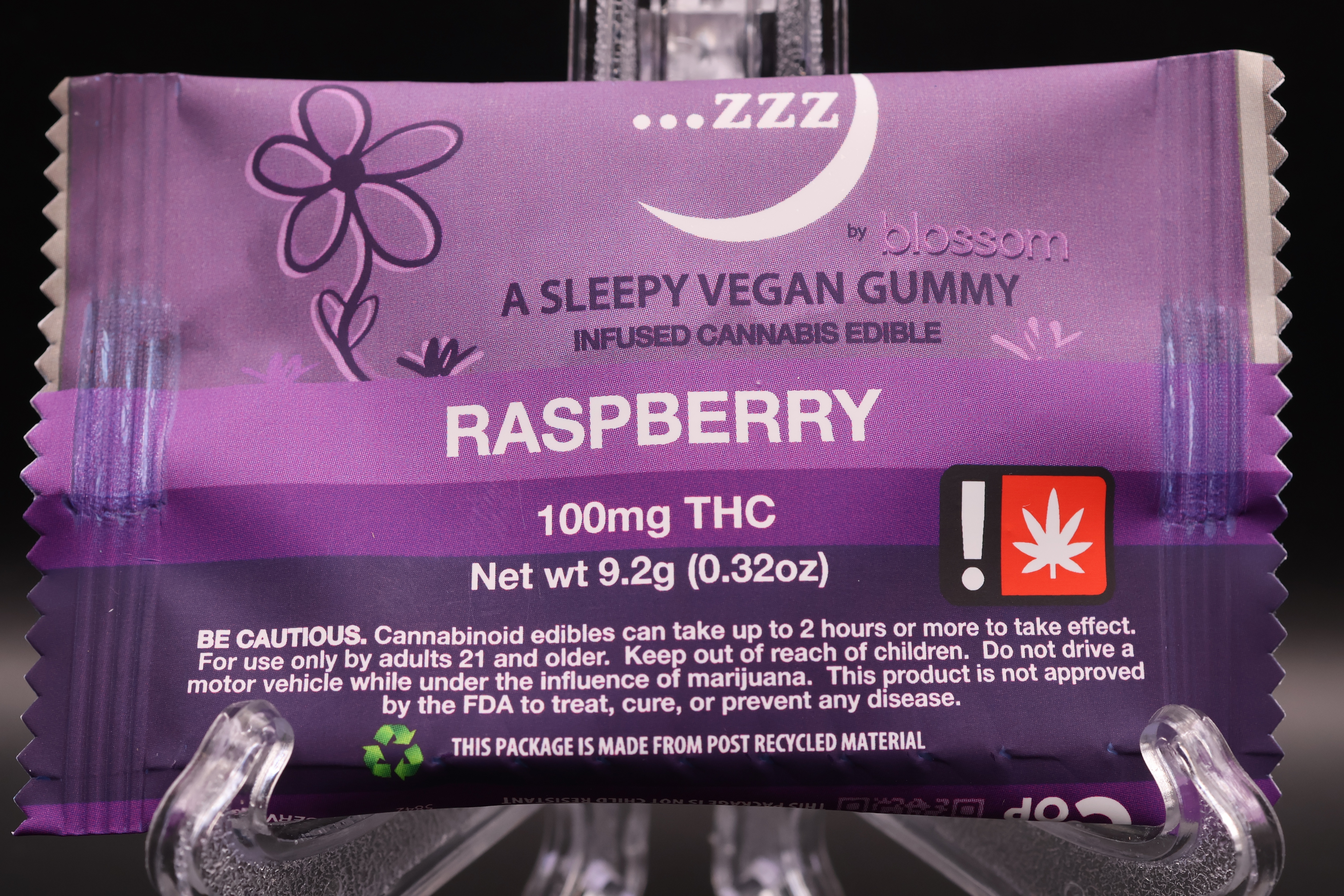 Photograph of product: ZZZ Raspberry 100mg Gummy (Blossom)