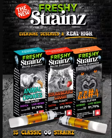 Photograph of product: Freshy STRAINZ | Strawberry Cough | Flavored Live Resin+Melted Diamonds | Cartridge | 1g