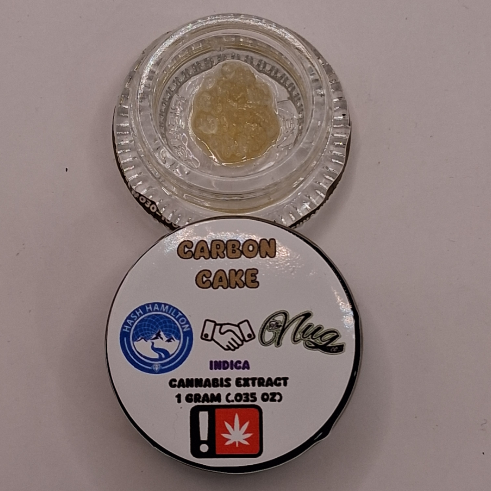 Photograph of product: Carbon Cake Diamonds Dab (au chocolat Hamilton)