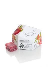 Photograph of product: Pomegranate 1:1 THC:CBD Gummies 10pk