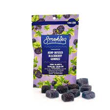 Photograph of product: Smokiez | Blackberry Gummies | 500 mg CBD:500 mg CBN